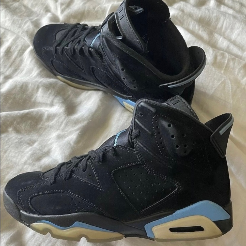 Jordan 6 Unc / University Blue